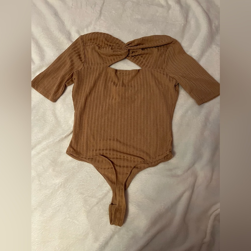 June & Hudson (Versona) bodysuit, size medium